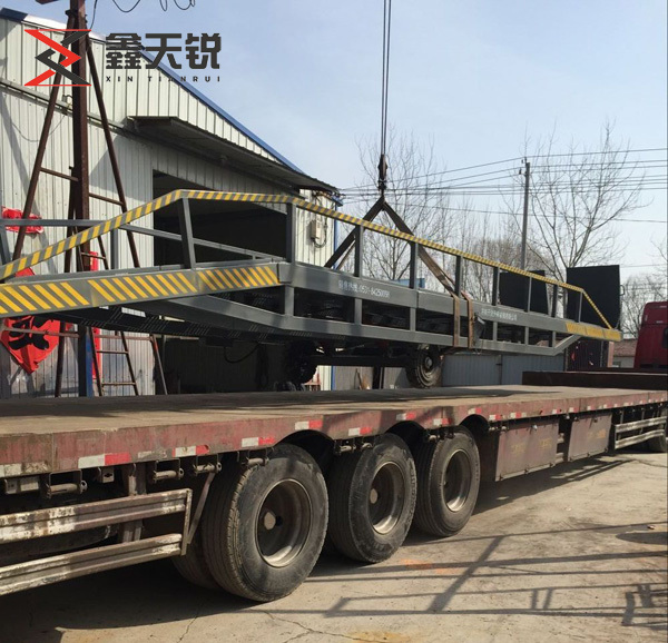 湘西移动式登车桥装车发货